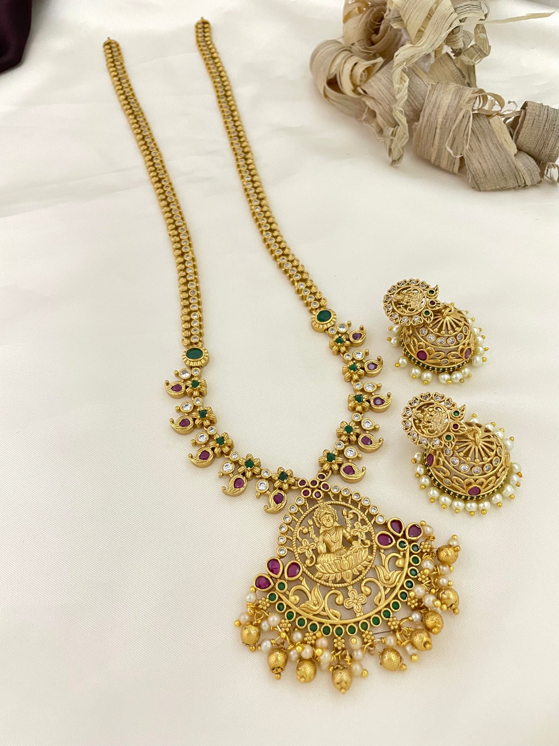 Sparsh Mango and Lakshmi Design Temple Jewellery Necklace Haram