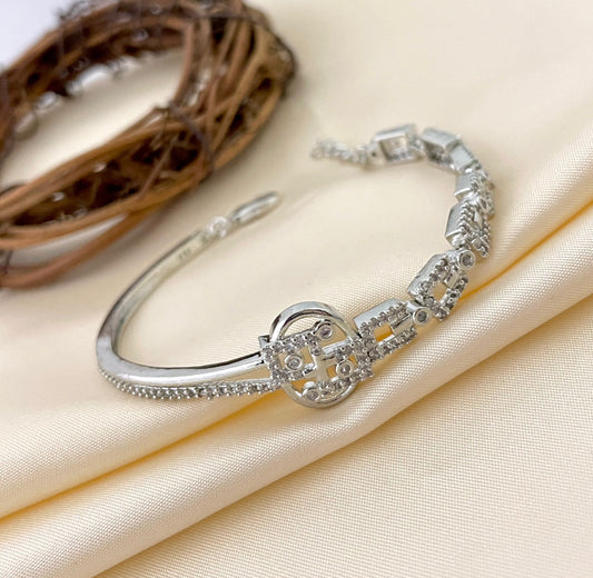 Sparsh American Daimond Flexible Bracelet for Women Silver