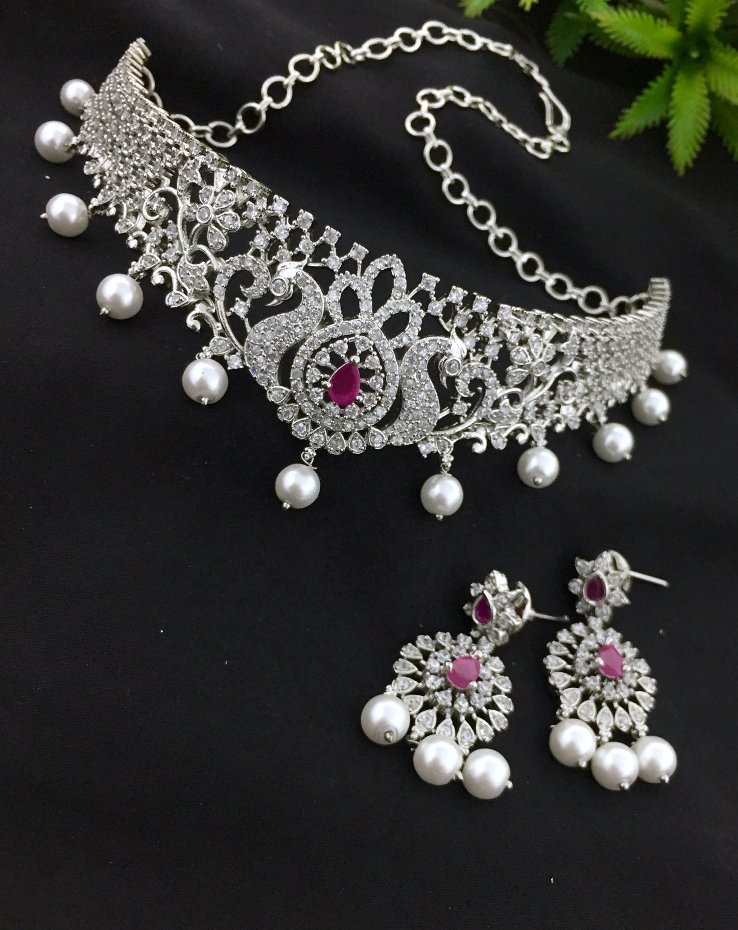 Sparsh American Daimond Silver Choker With Ruby Stone